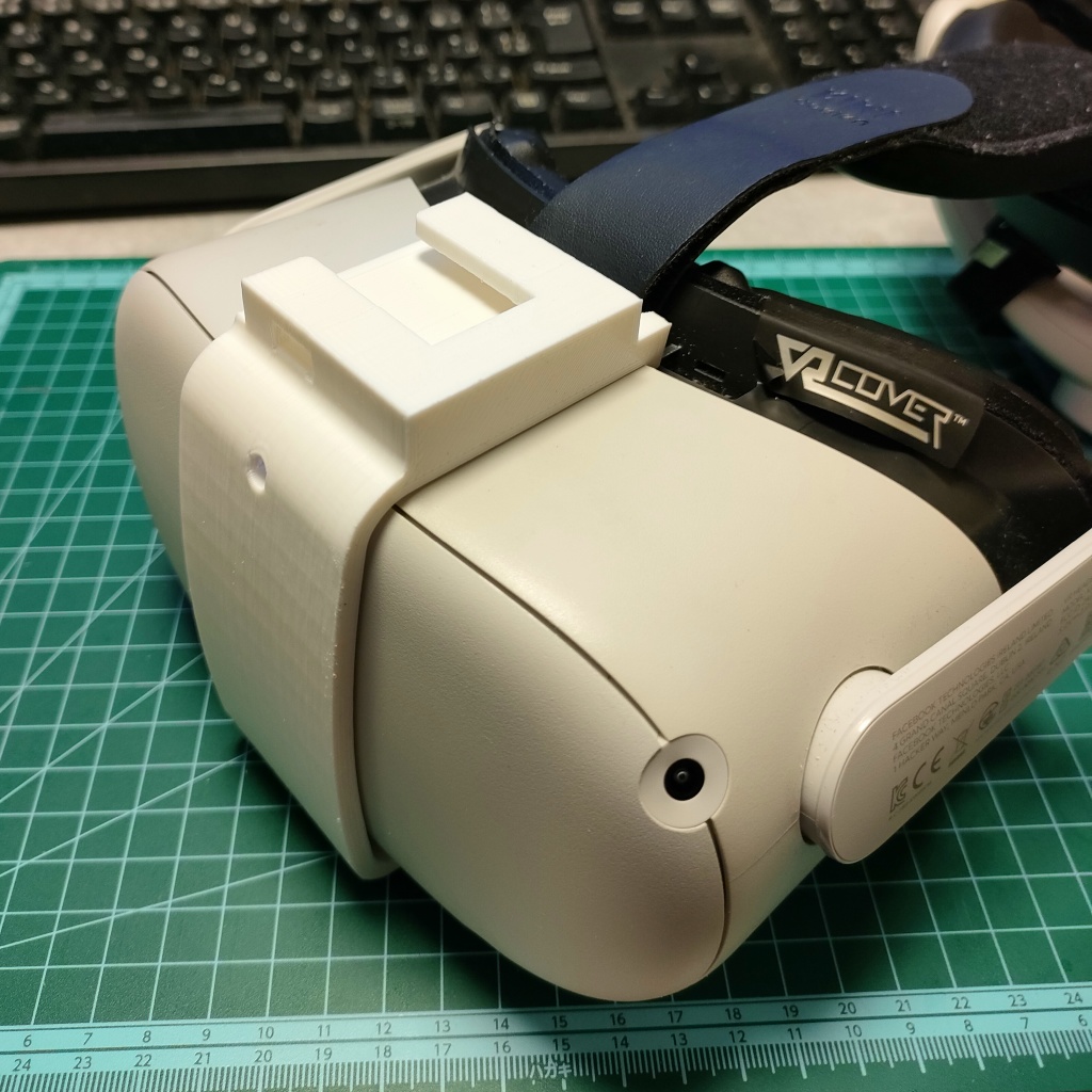 トラッカークイックリリースマウント(Quest2用)