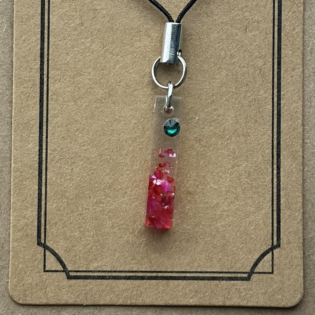 レジンキーホルダー　さらさら