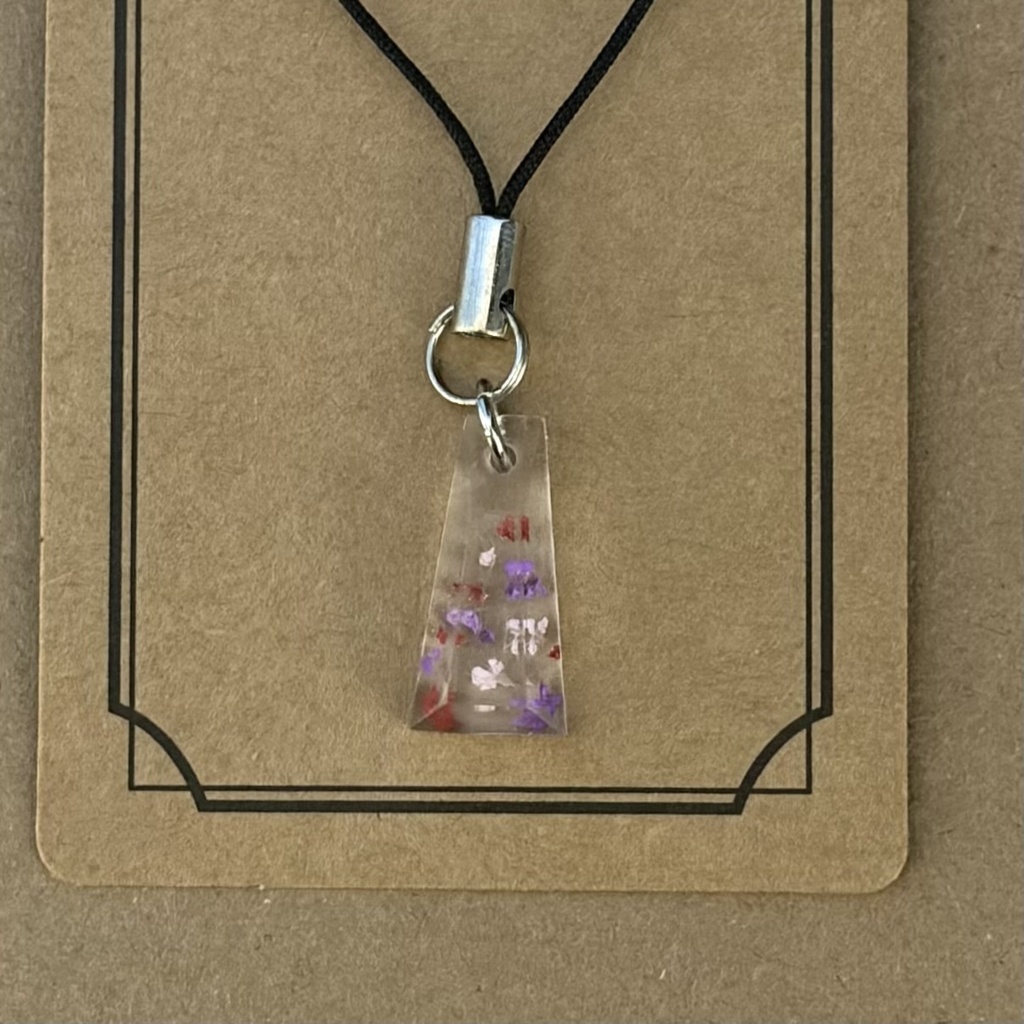 お花のレジンキーホルダー　春爛漫