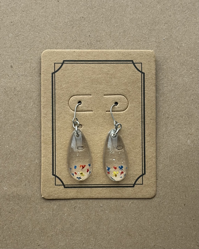 揺れるお花のレジンピアス ビビッド