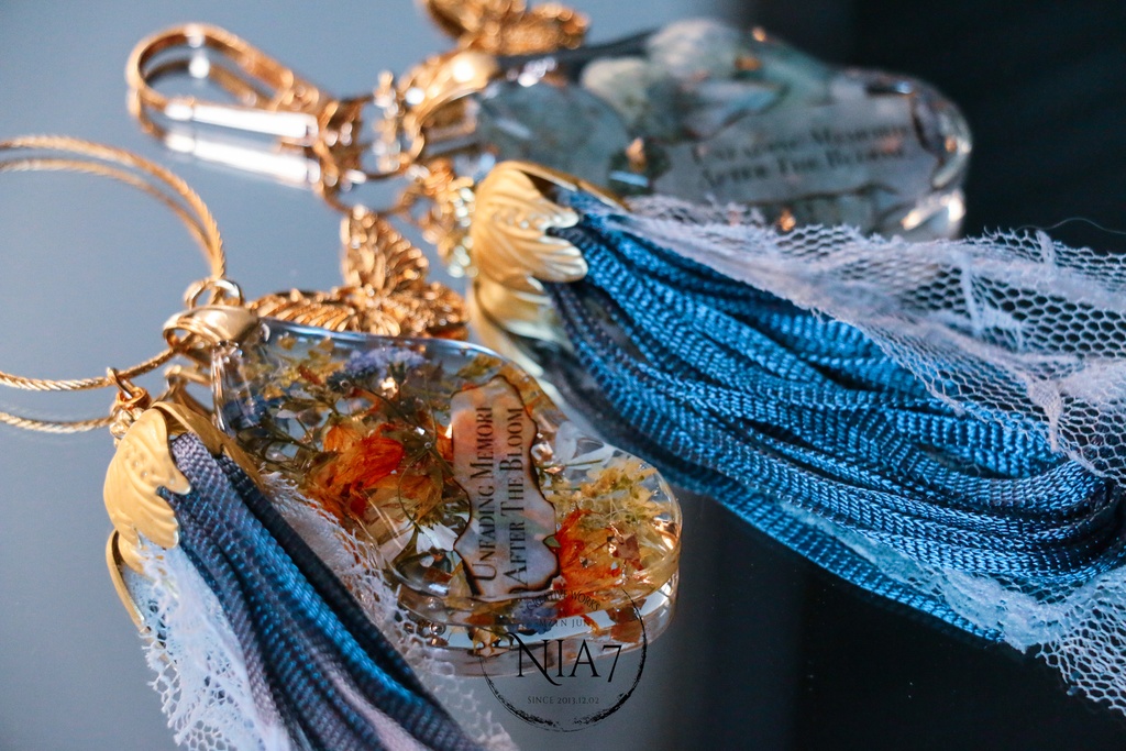 Bloom キーホルダー