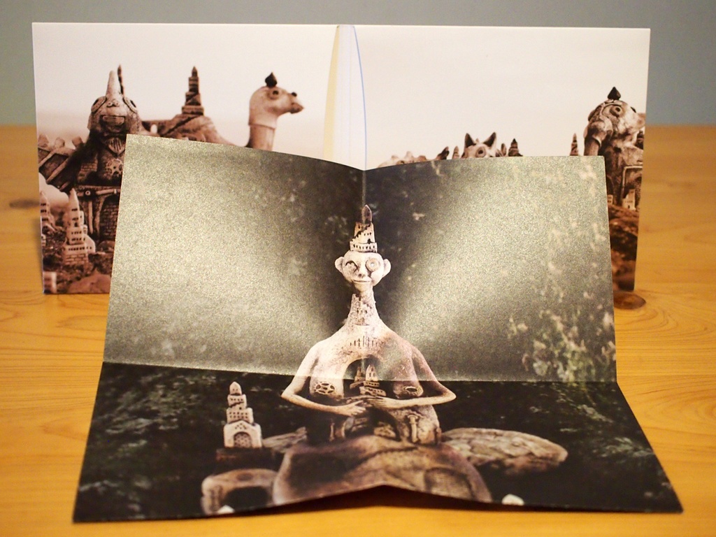 三日月窃盗団 / 風の墓標(CD)