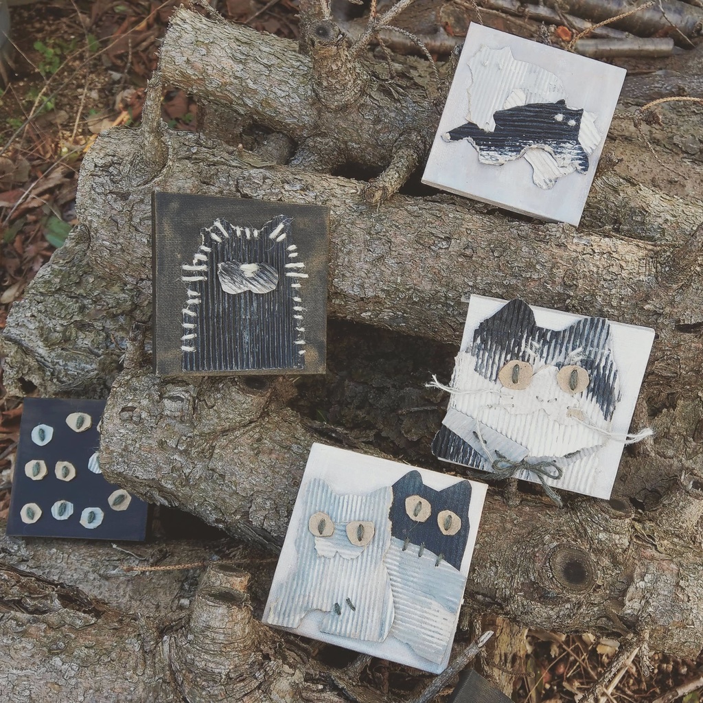 猫目【ダンボールアート】