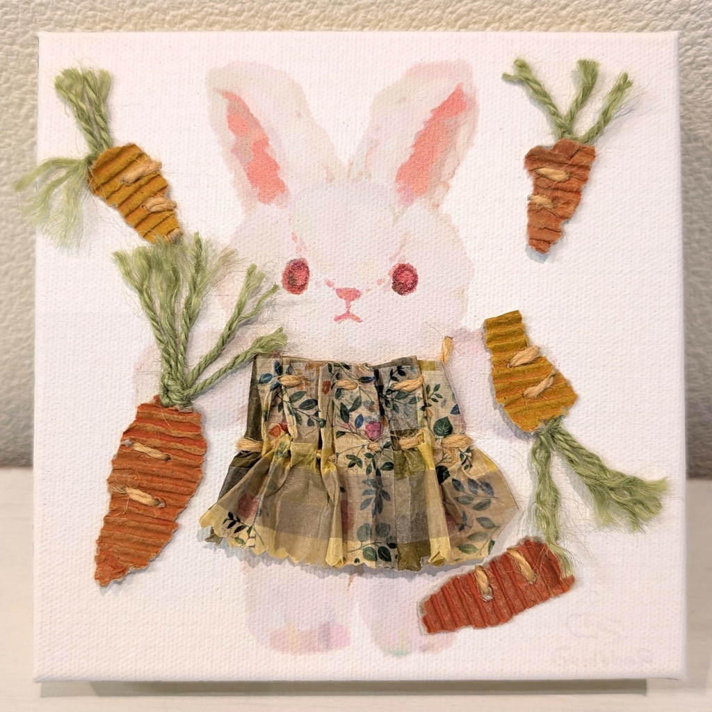 ぬいぐるみ着せ替え風キャンバス　ニンジンうさぎ