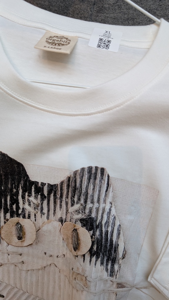 おめかしネコ オーガニックコットンTシャツ