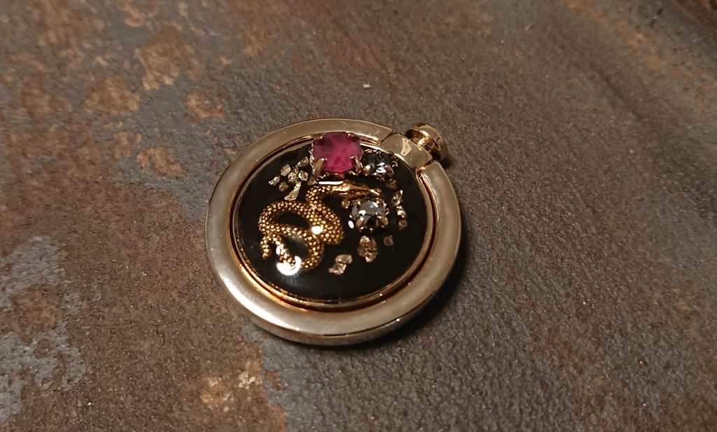 ソーロキスマホリング