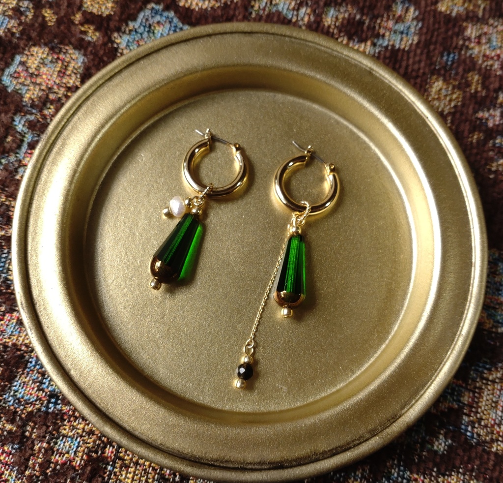 チェコシズク耳飾り