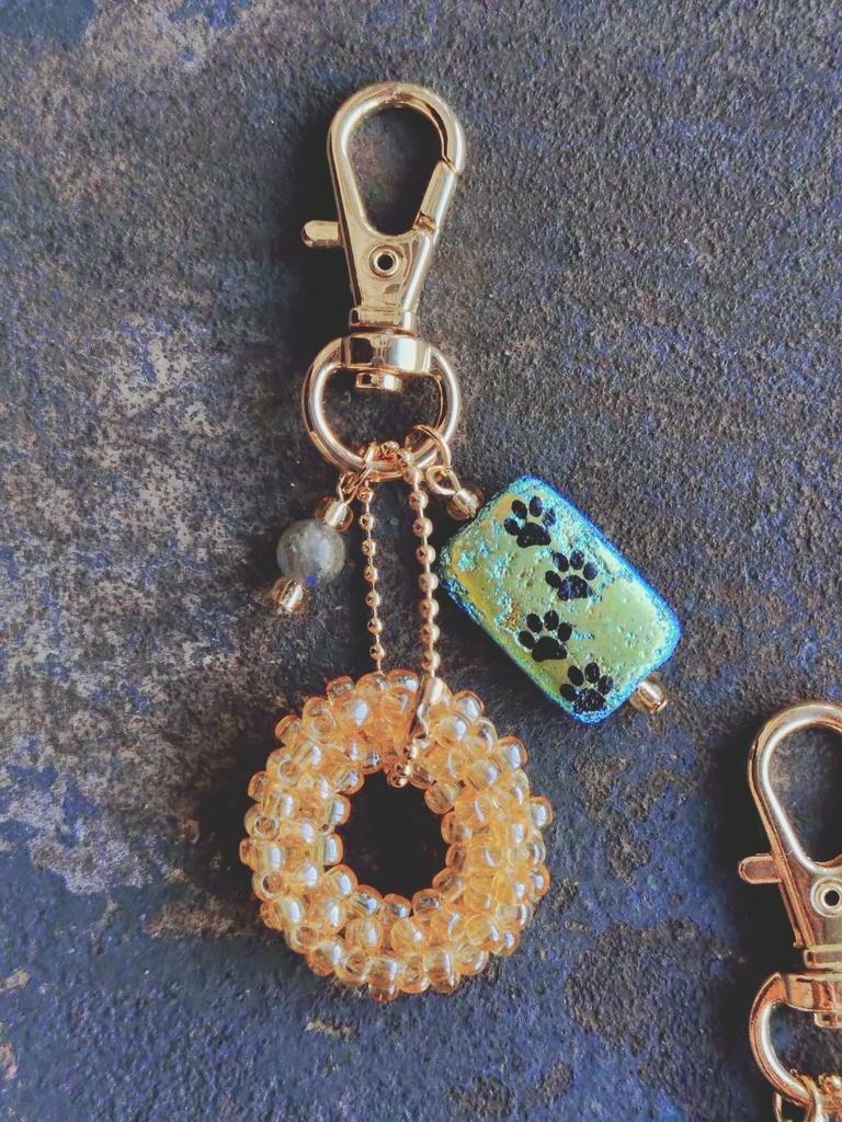 スーシュカチャーム