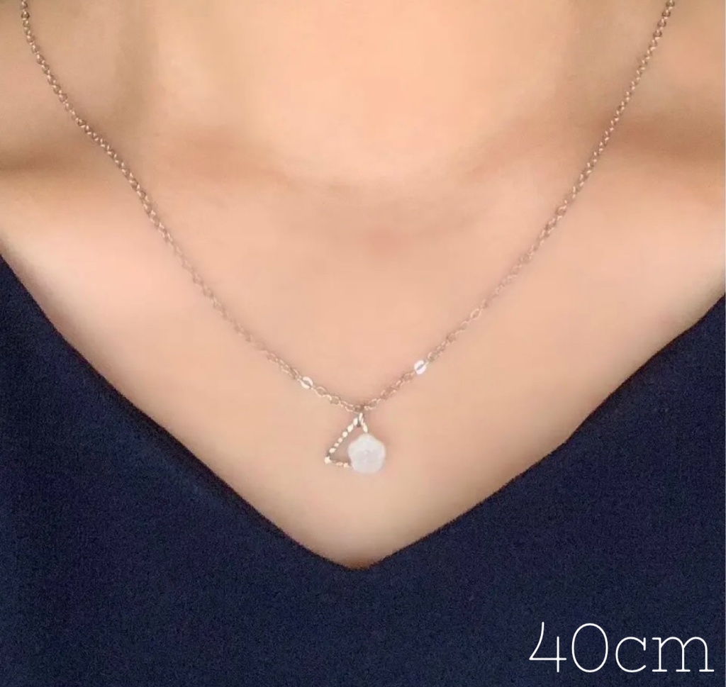 シリウスのバラ煌めく冬の大三角ネックレス