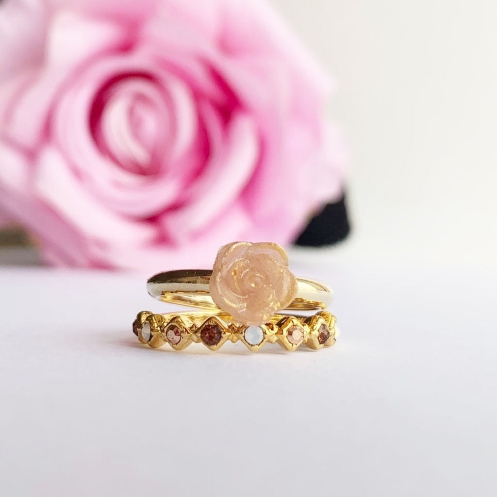 リラックスタイムのカフェラテバラリング