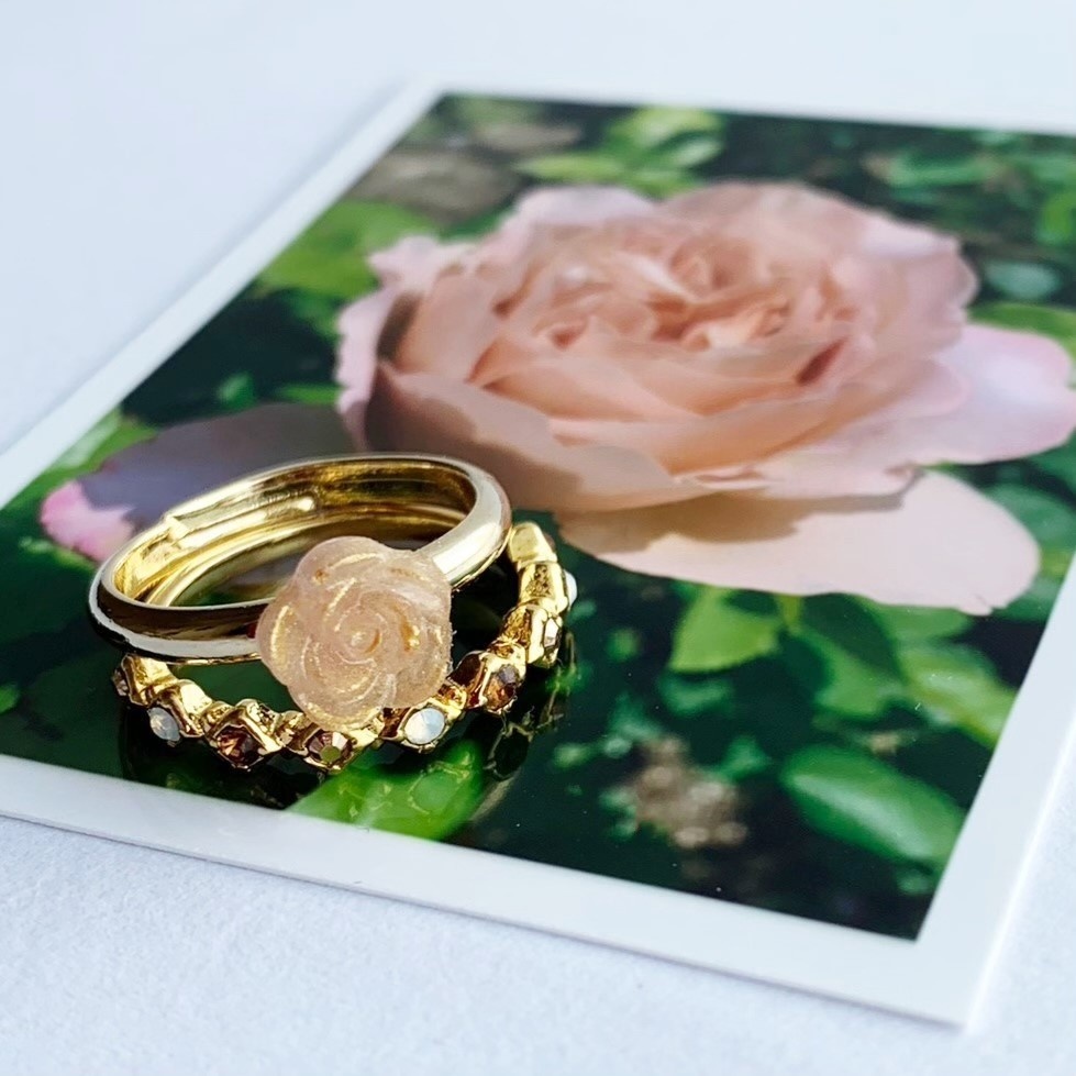 リラックスタイムのカフェラテバラリング