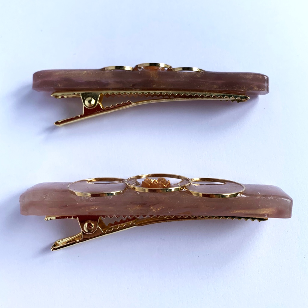 バラのチョコレートヘアクリップ