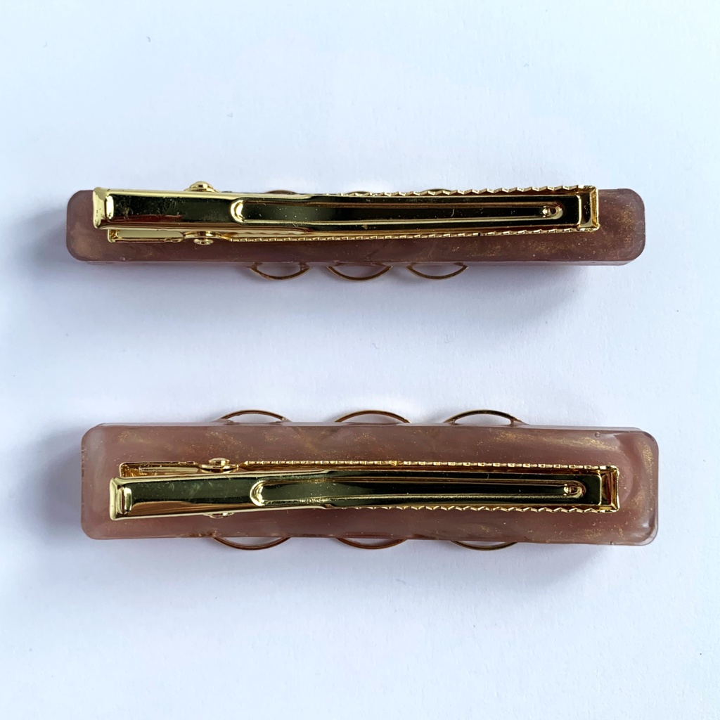 バラのチョコレートヘアクリップ