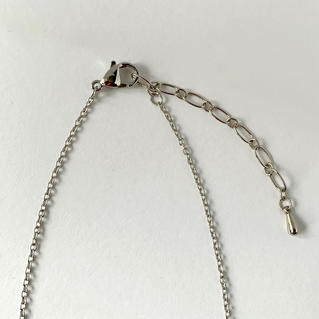 虹色の薔薇アクセサリー