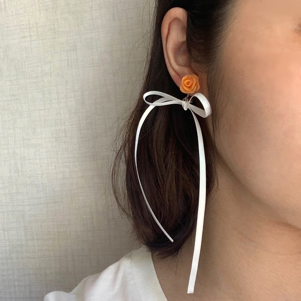 笑顔の薔薇ロングリボンアクセサリー