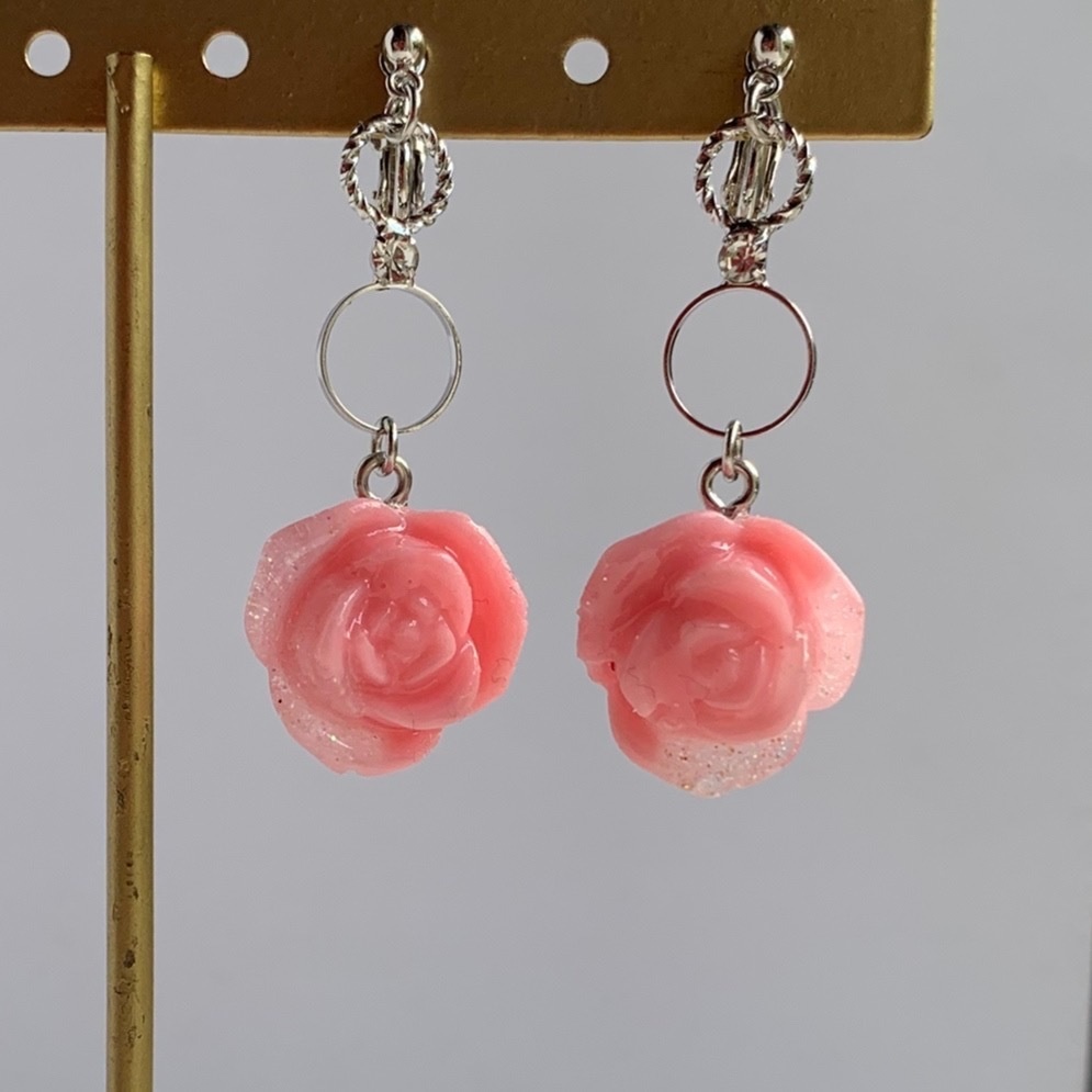 薔薇の甘い夢 イヤリング・ピアス