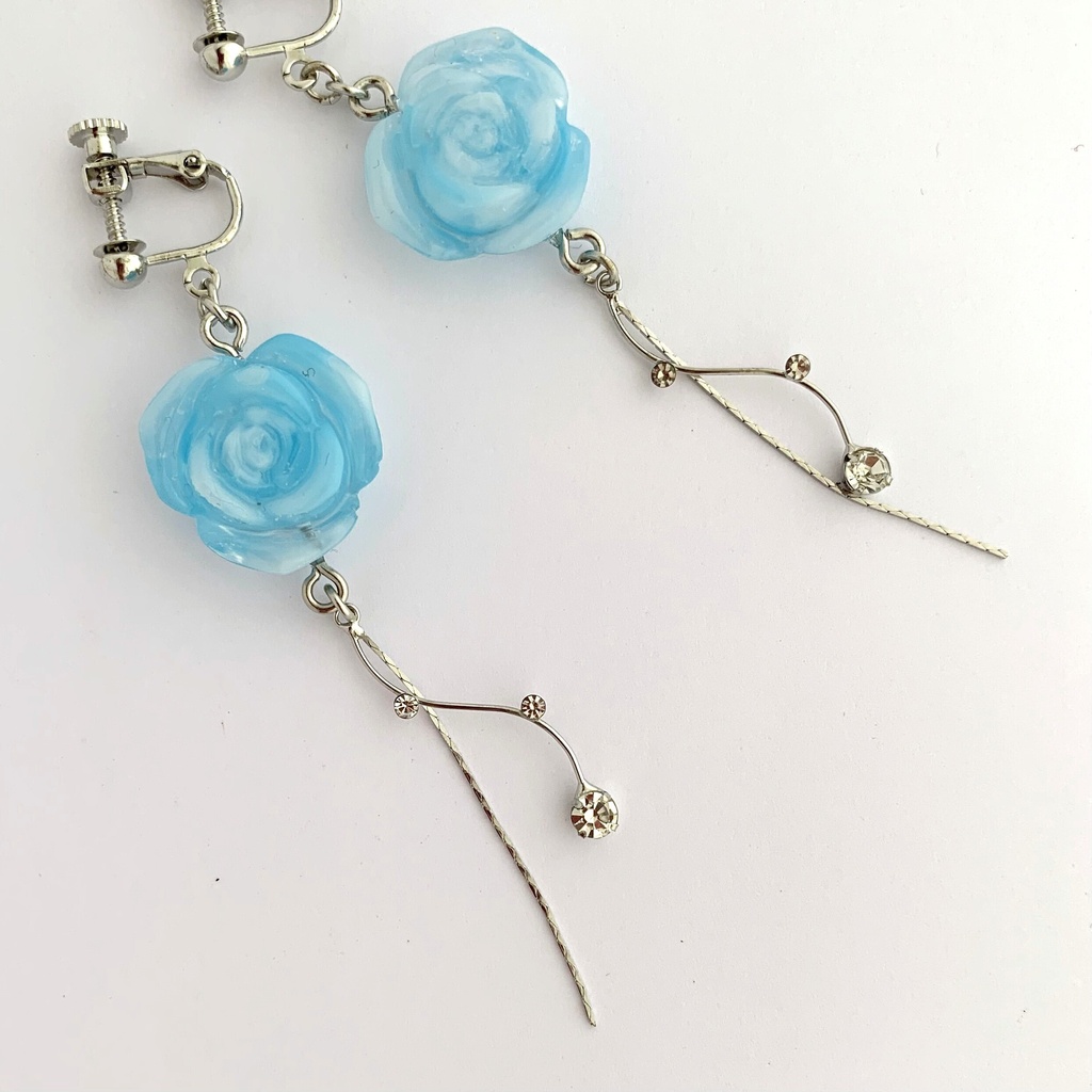 薔薇の風鈴 イヤリング・ピアス