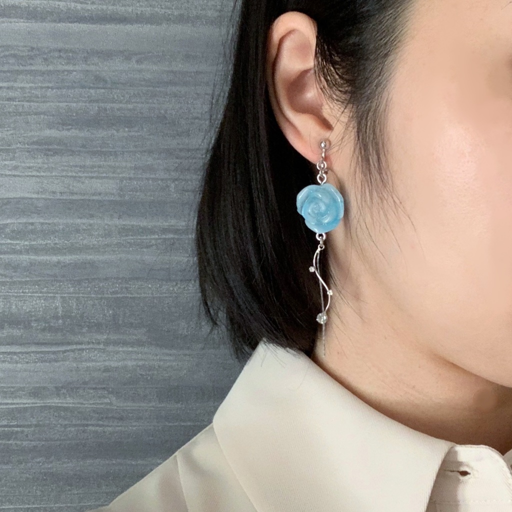 薔薇の風鈴 イヤリング・ピアス
