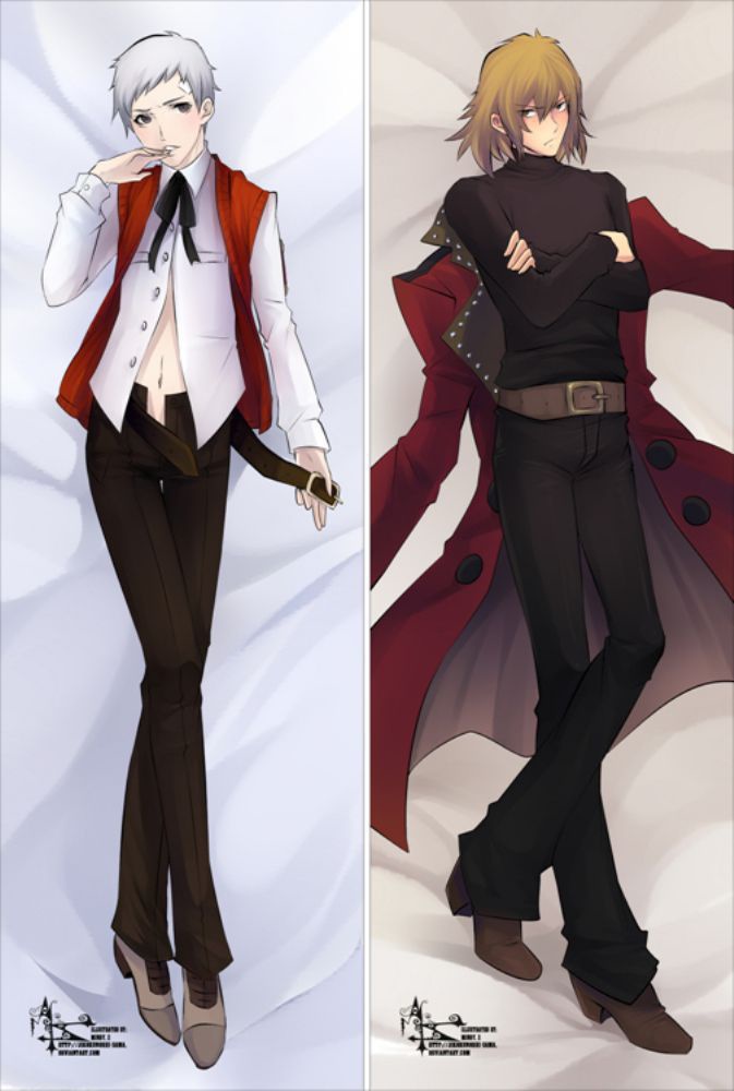 ペルソナ 真田明彦/荒垣真次郎 抱き枕カバー 麦芽堂 bz10912