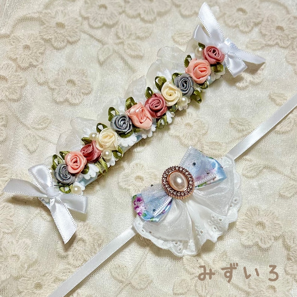 お花のヘッドドレスとスタイのセット