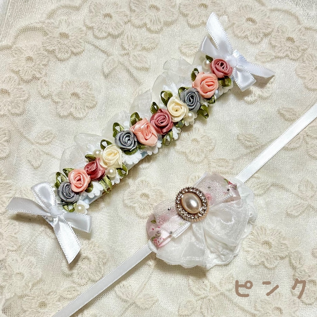 お花のヘッドドレスとスタイのセット