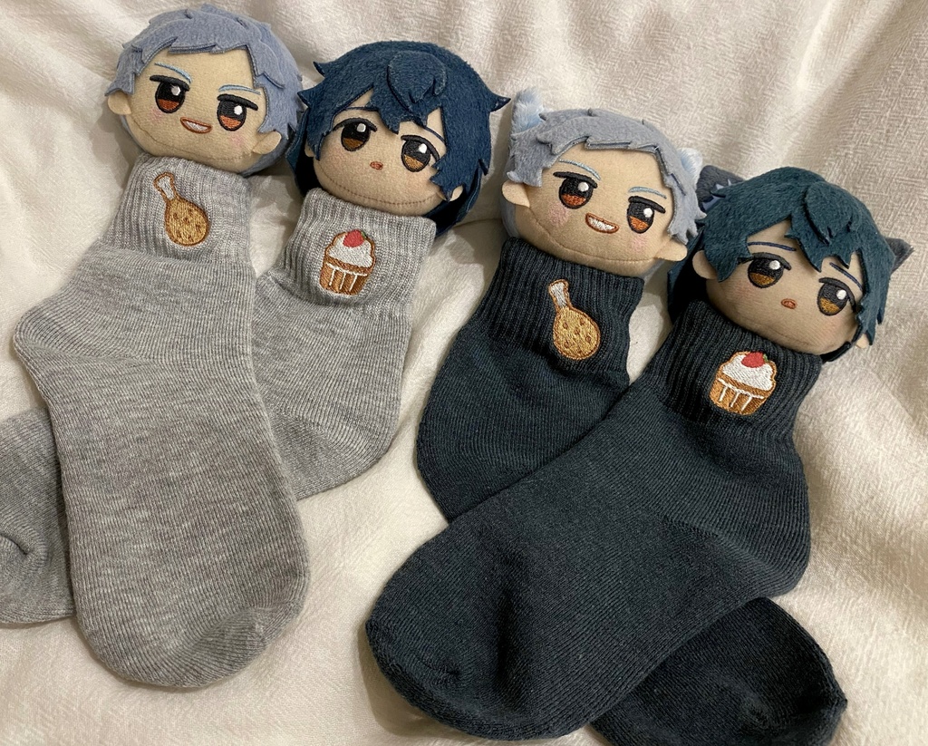 アシュグレ概念刺繍靴下