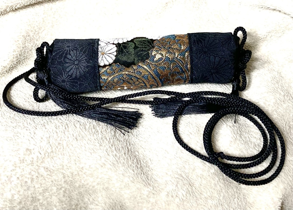 懸守(かけまもり)型小物入れ