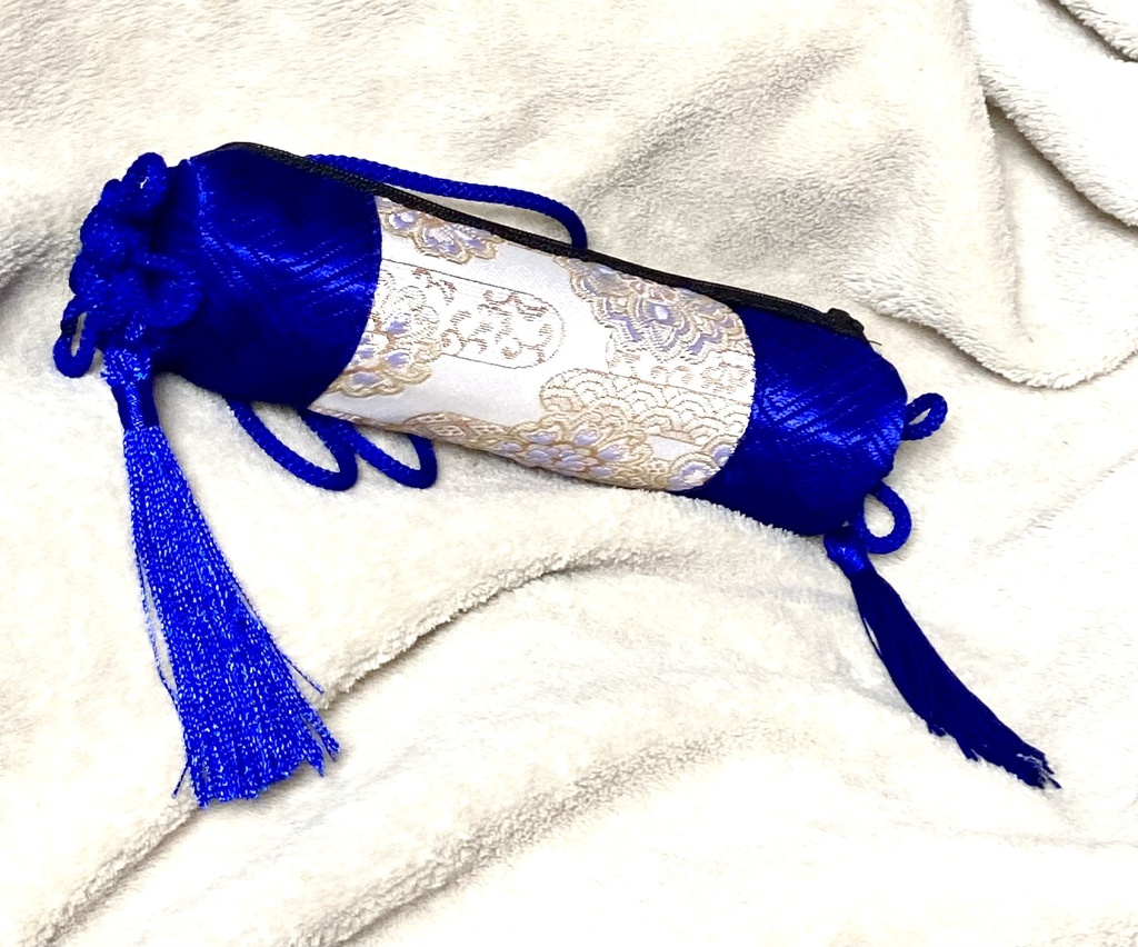 懸守(かけまもり)型小物入れ