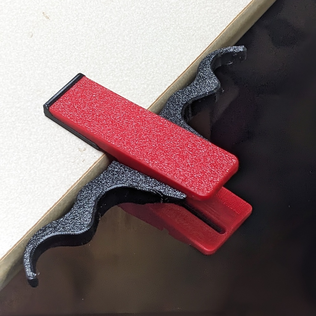 クリップ固定式 ビリヤード キューホルダー(キューラック)