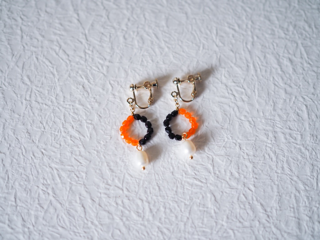 イメージカラーイヤリング・ピアス