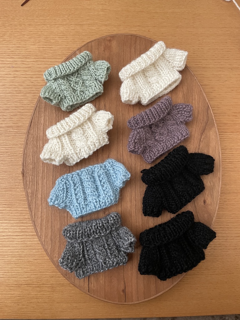 2/3 21時〜 13㎝ぬいぐるみ用セーター(元のお洋服脱いでるコ用)