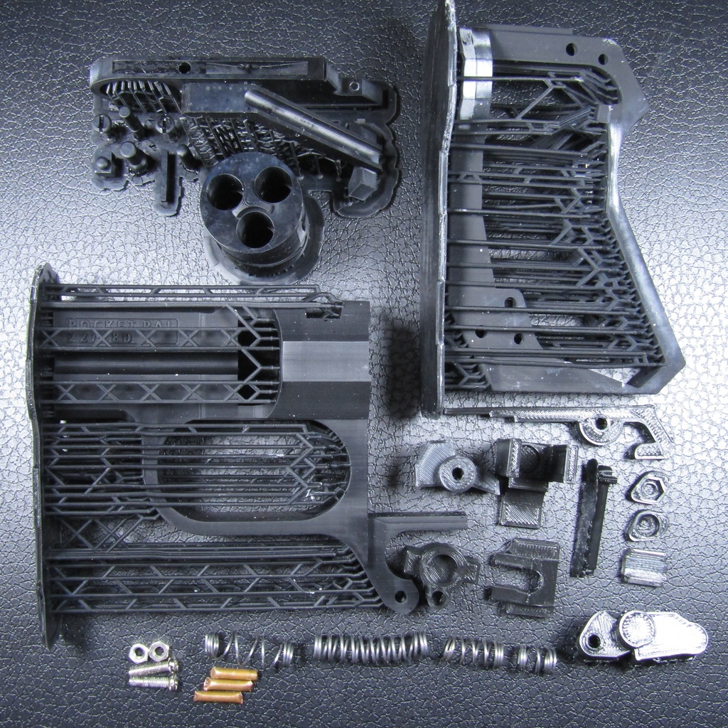 ポケットパル 後期 モデルガン組み立てキット