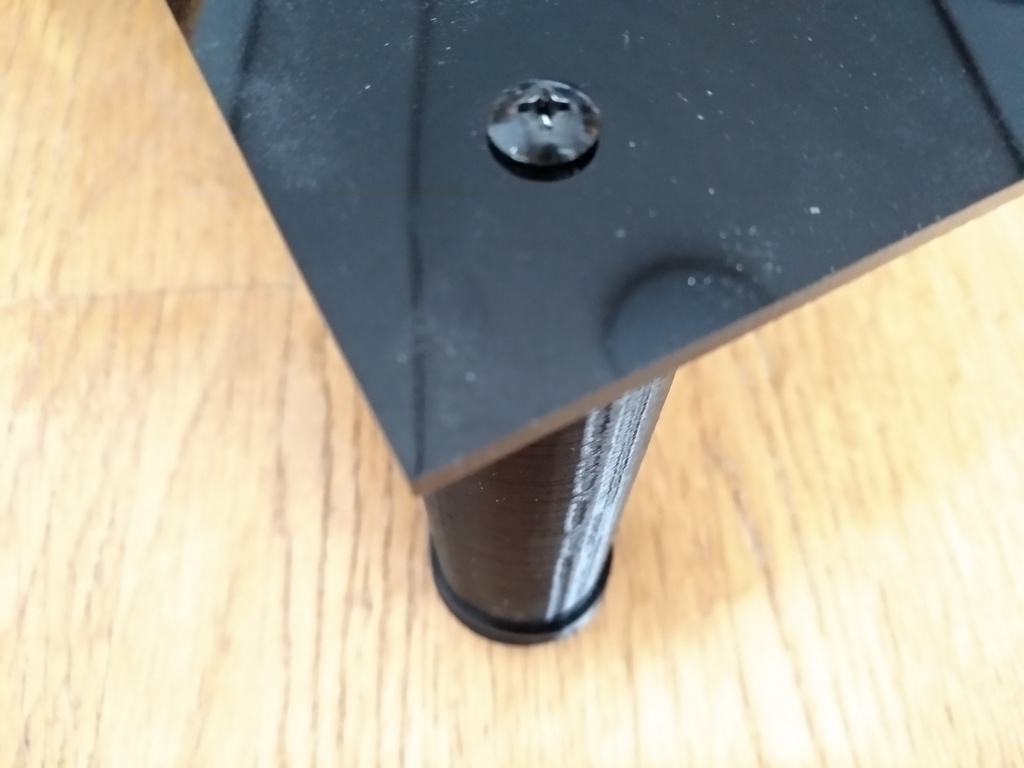 FP7 の高さ調整用足