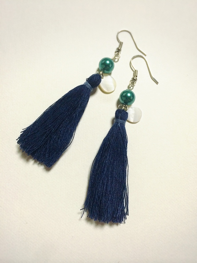 新撰組イメージタッセルピアス