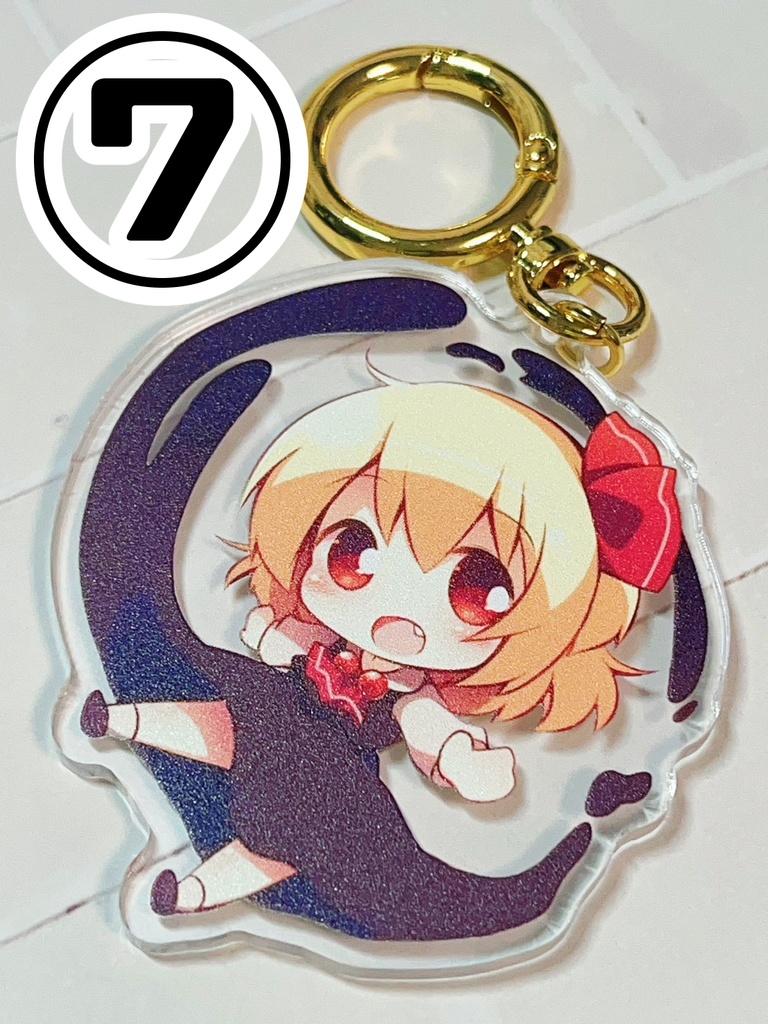 ルーミアアクリルグッズ類