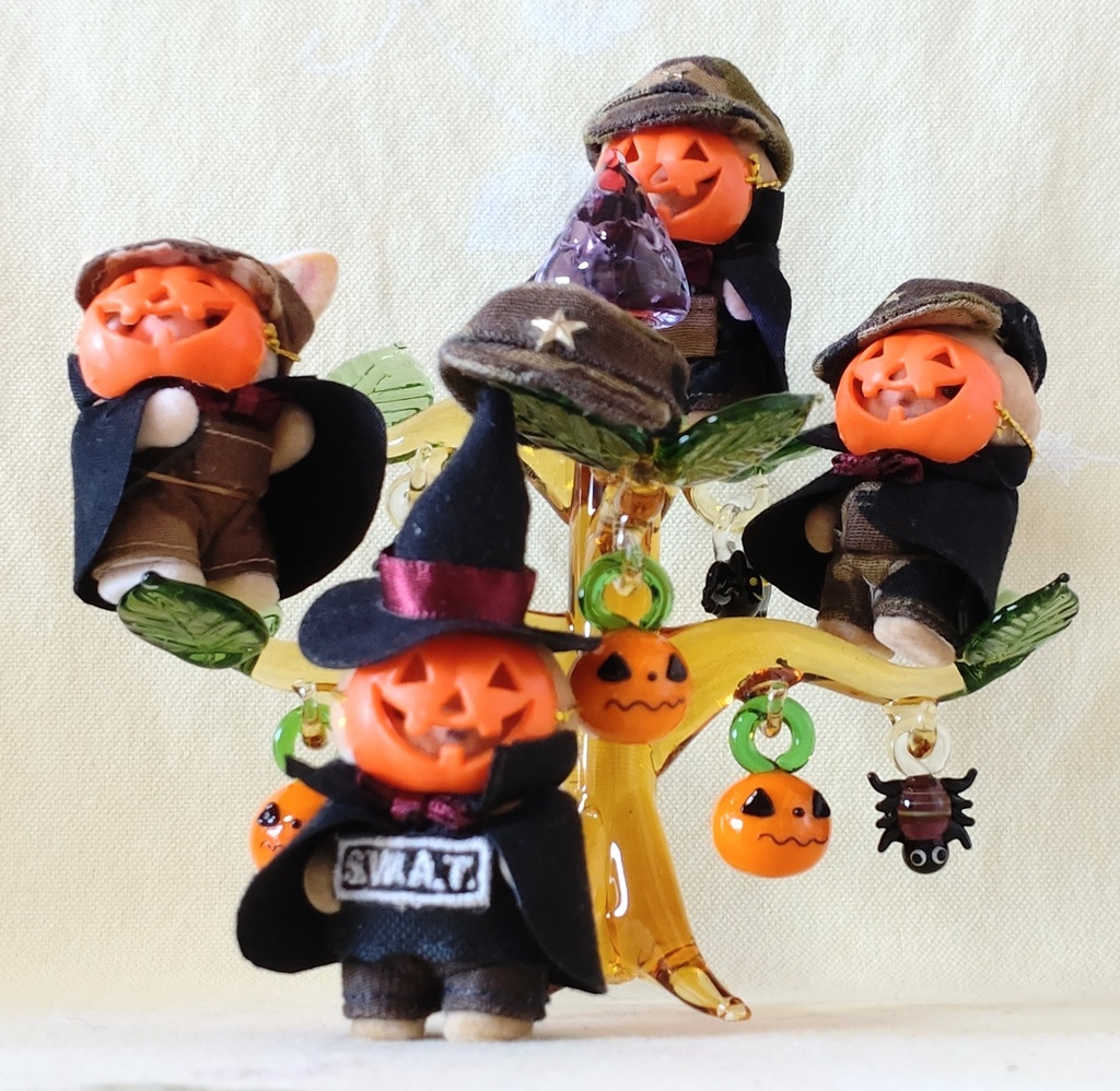 とっぷ隊（シルバニア赤ちゃん部隊）オススメ❗️　『Trick or Treatセット』と単品小物