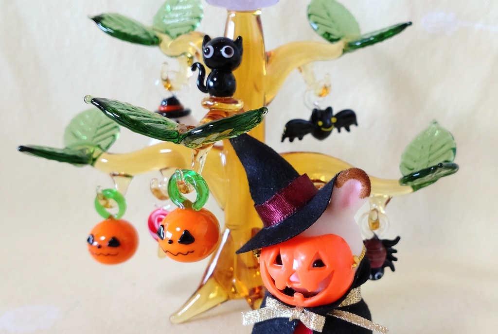 とっぷ隊(シルバニア赤ちゃん部隊)オススメ❗️ 『Trick or Treatセット』と単品小物