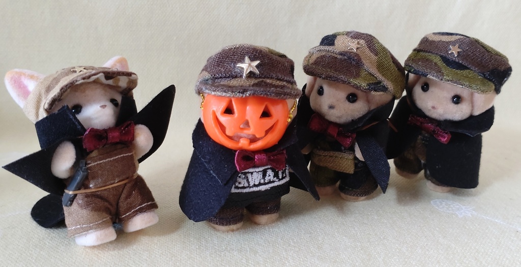 とっぷ隊(シルバニア赤ちゃん部隊)オススメ❗️ 『Trick or Treatセット』と単品小物