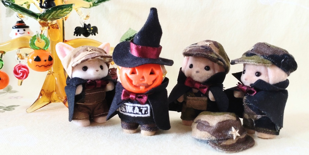 とっぷ隊(シルバニア赤ちゃん部隊)オススメ❗️ 『Trick or Treatセット』と単品小物
