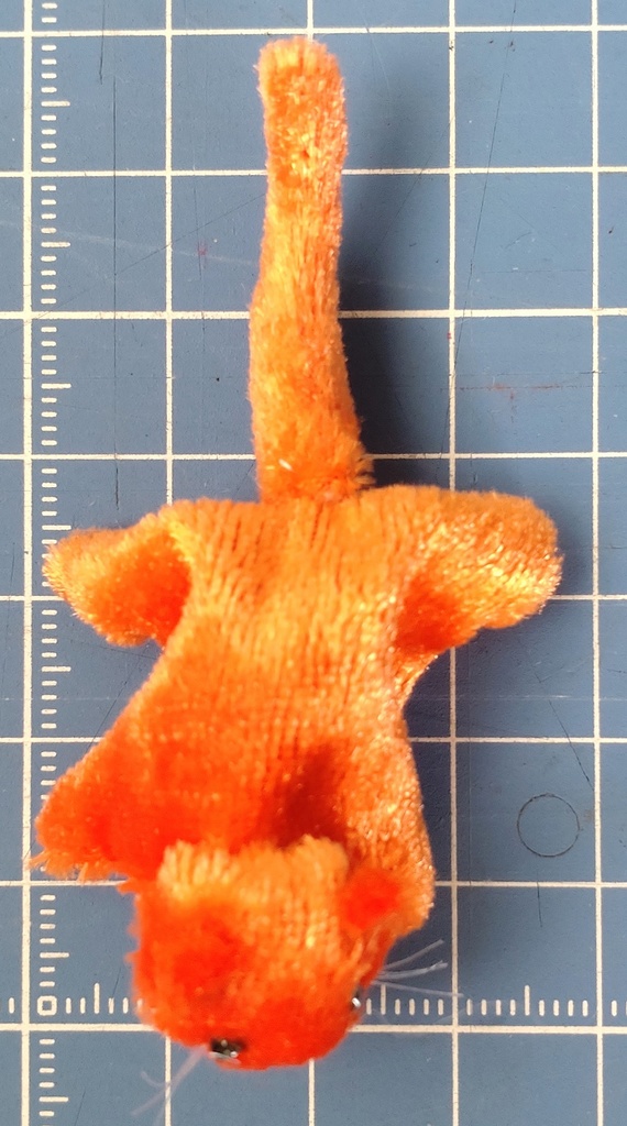 『ねこかぶり』(「猫をかぶる」体現アイテム)