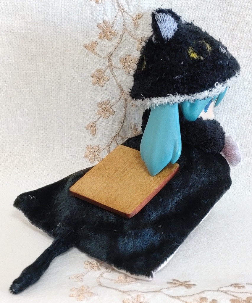 お値打ち価格❗️ねんどろ家具&小物🐾あったかにゃんニャンセット