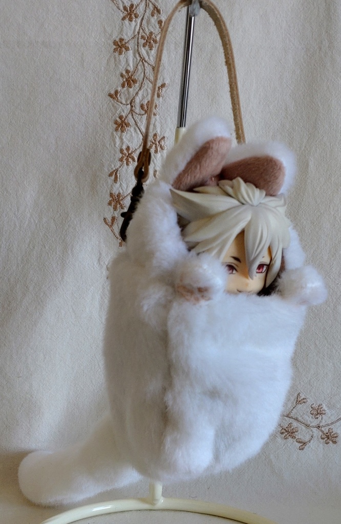 【made in rabbit field】ねんどろいどどーるサイズ&オビツろいど対応『きゃりぐるみ』🐾本革製ストラップ付