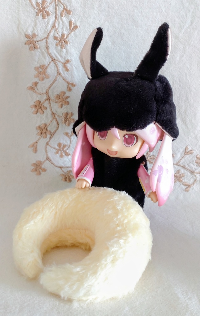 送料無料❗️【made in rabbit field】三日月クッション6色