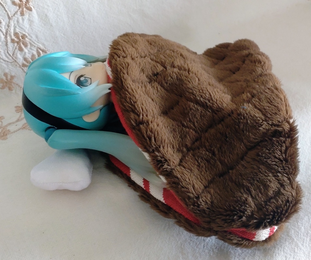 アフターイベント特価❗️【made in rabbit field】ねんどろ&ねんどーる小物❋ねんねこステーキ/リバーシブル仕様ホネまくら付