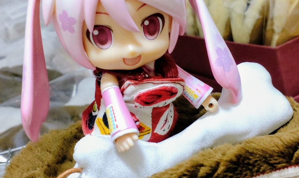 アフターイベント特価❗️【made in rabbit field】ねんどろ&ねんどーる小物❋ねんねこステーキ/リバーシブル仕様ホネまくら付