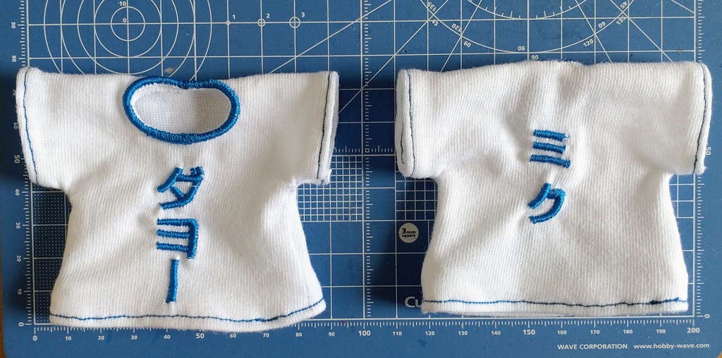 【made in rabbit field】ねんどろらーじコスチューム*「ミク」「ダヨー」刺繍Tシャツ