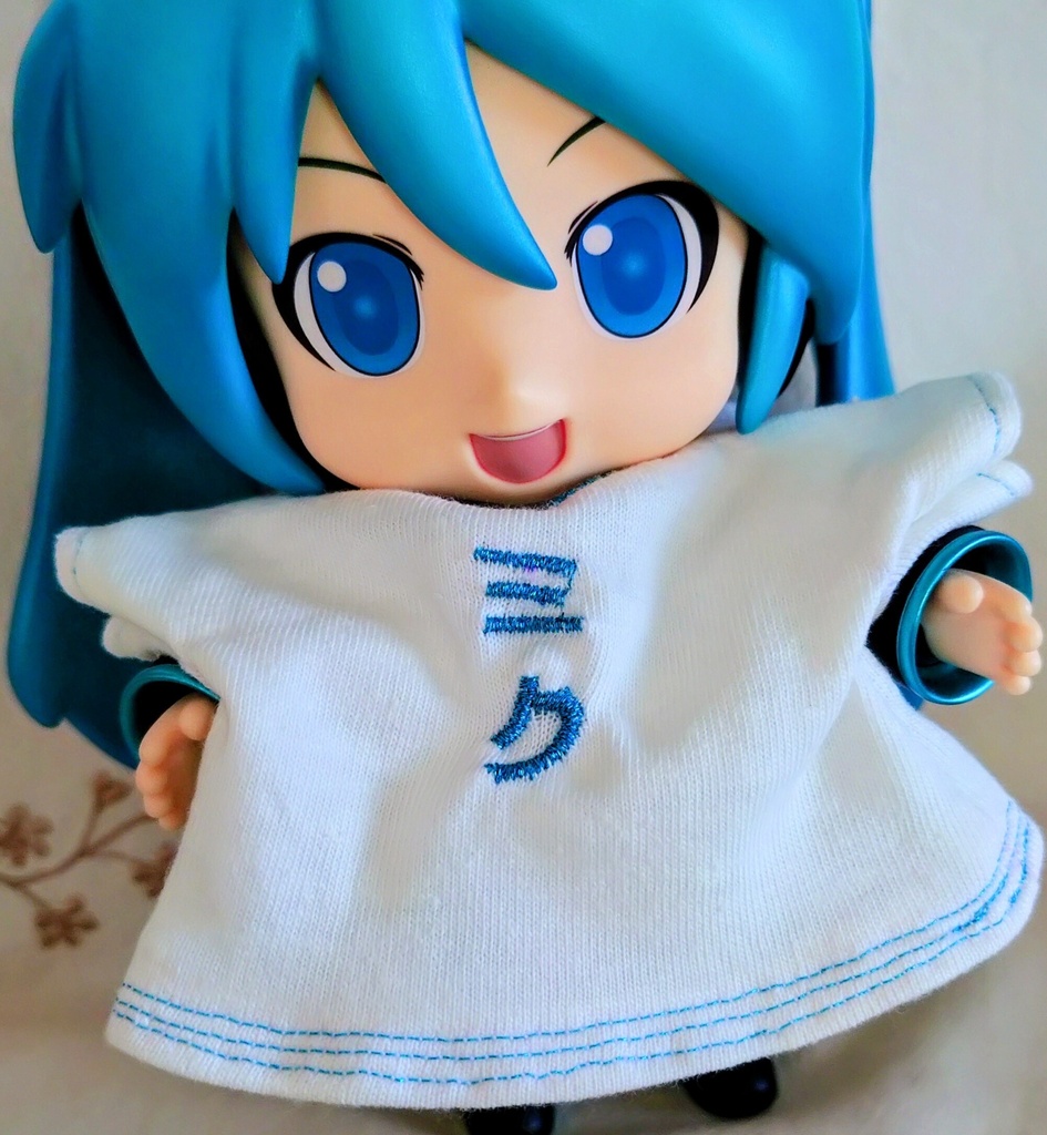 ねんどろらーじコスチューム*WF夏限定「ミク」「ダヨー」リバーシブルAラインワンピTシャツ