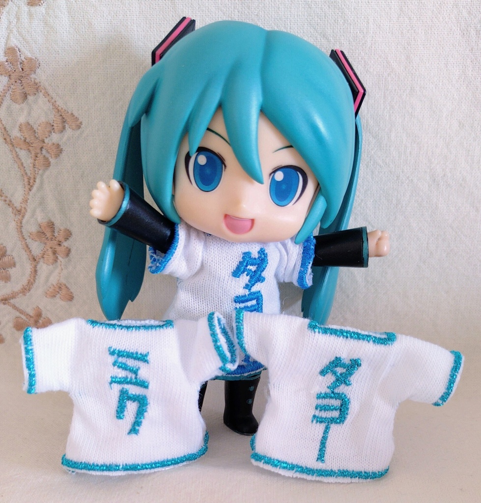 アフターイベント🌻WF夏限定ねんどろコスチューム*「ミク」「ダヨー」リバーシブルキラキラ刺繍Tシャツ&ノーマル3着セットとラビゆかた