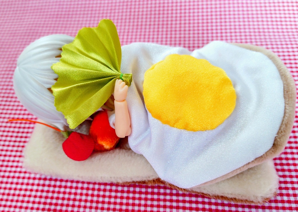ねんどろ&ねんどーる小物『ねんねこ月見サンド』