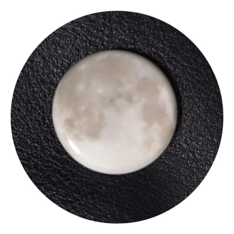 なめらかムーン